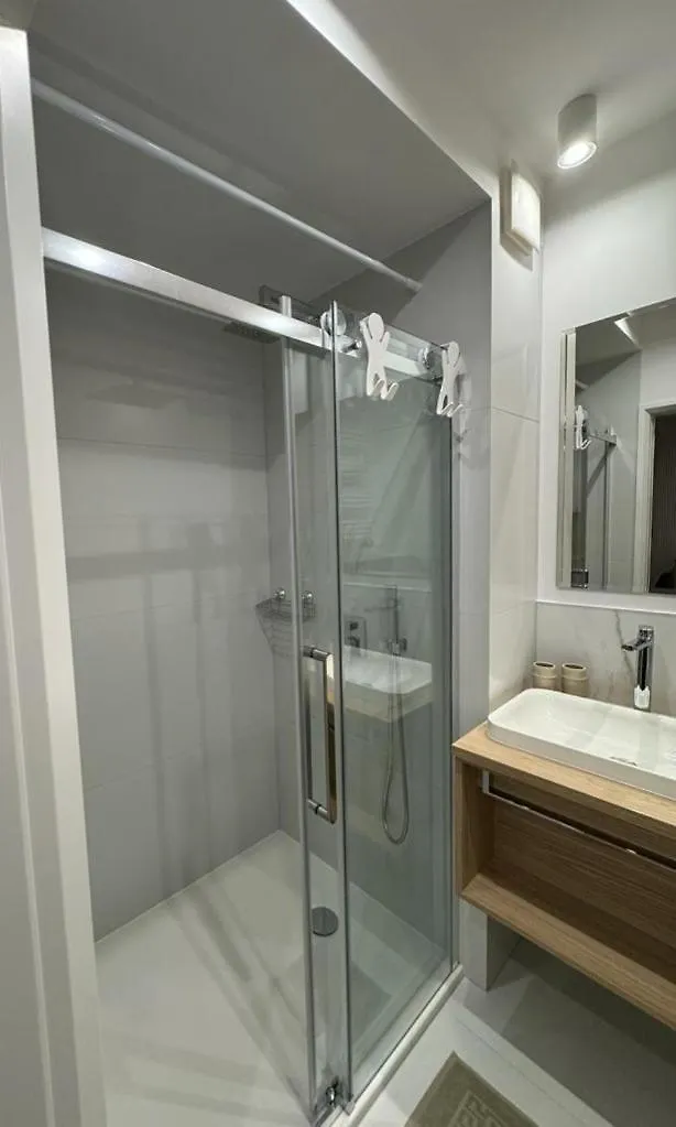 Apartament Whiteblue Dream 2 Kolobrzeg Z Ogrodkiem & Sauna & Fitness & Bawialnia Dla Dzieci 0*,  Poland